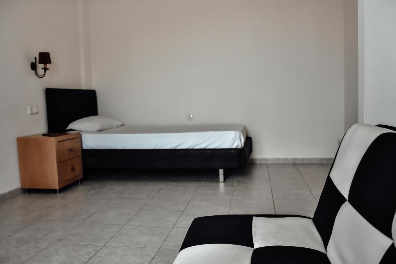 Eleonora Αnissaras Hotel Херсонисос Екстериор снимка